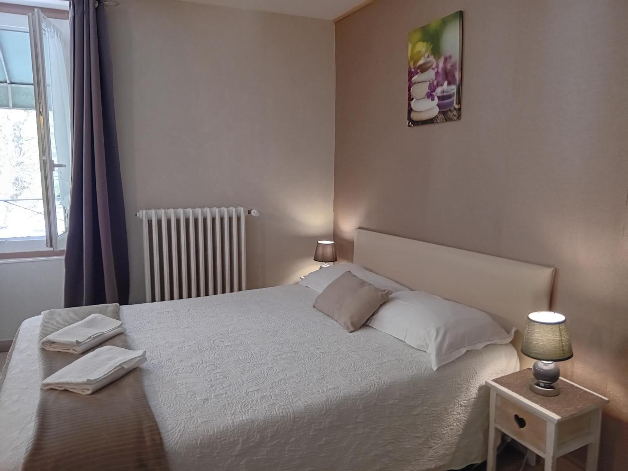 Hotel La Gravenne Thueyts エクステリア 写真