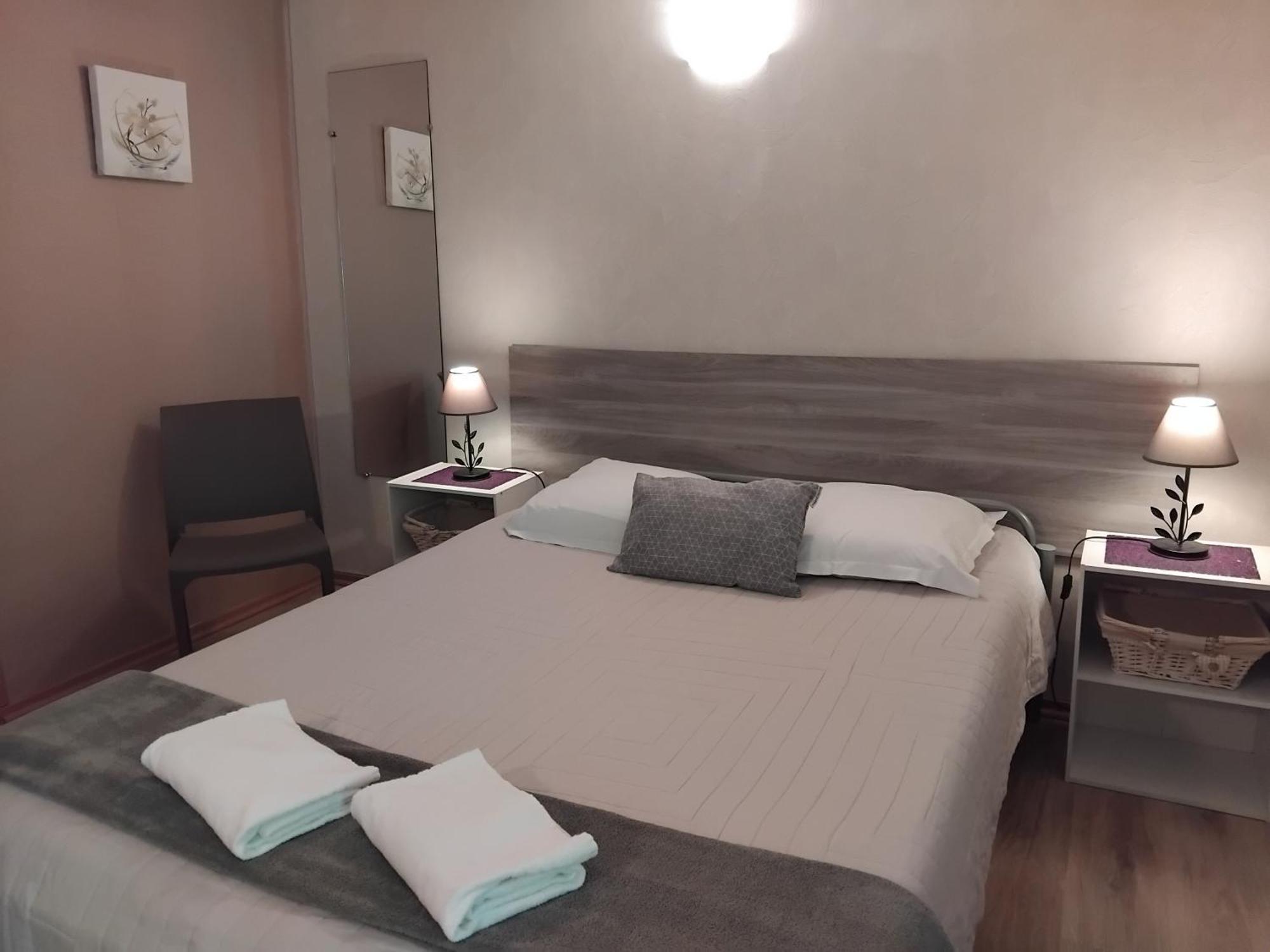 Hotel La Gravenne Thueyts エクステリア 写真